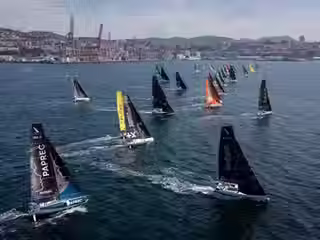 Start of the second leg of the Solitaire du Figaro Paprec: heading for Pornichet in tricky conditions